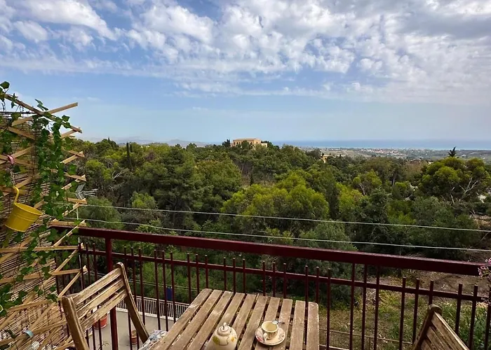 La Casetta Di Ro Ro' Vista Sulla Valle Dei Templi 阿格里真托